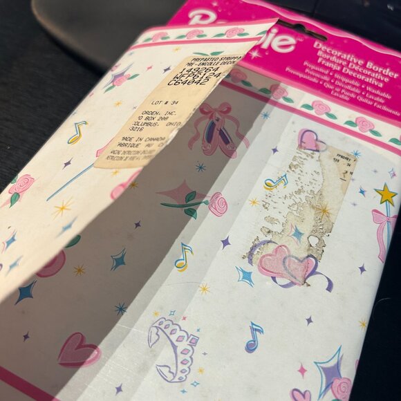 Vintage Barbie Decorative Border Pink Wallpaper New Theme Collectible Project - Picture 4 of 6